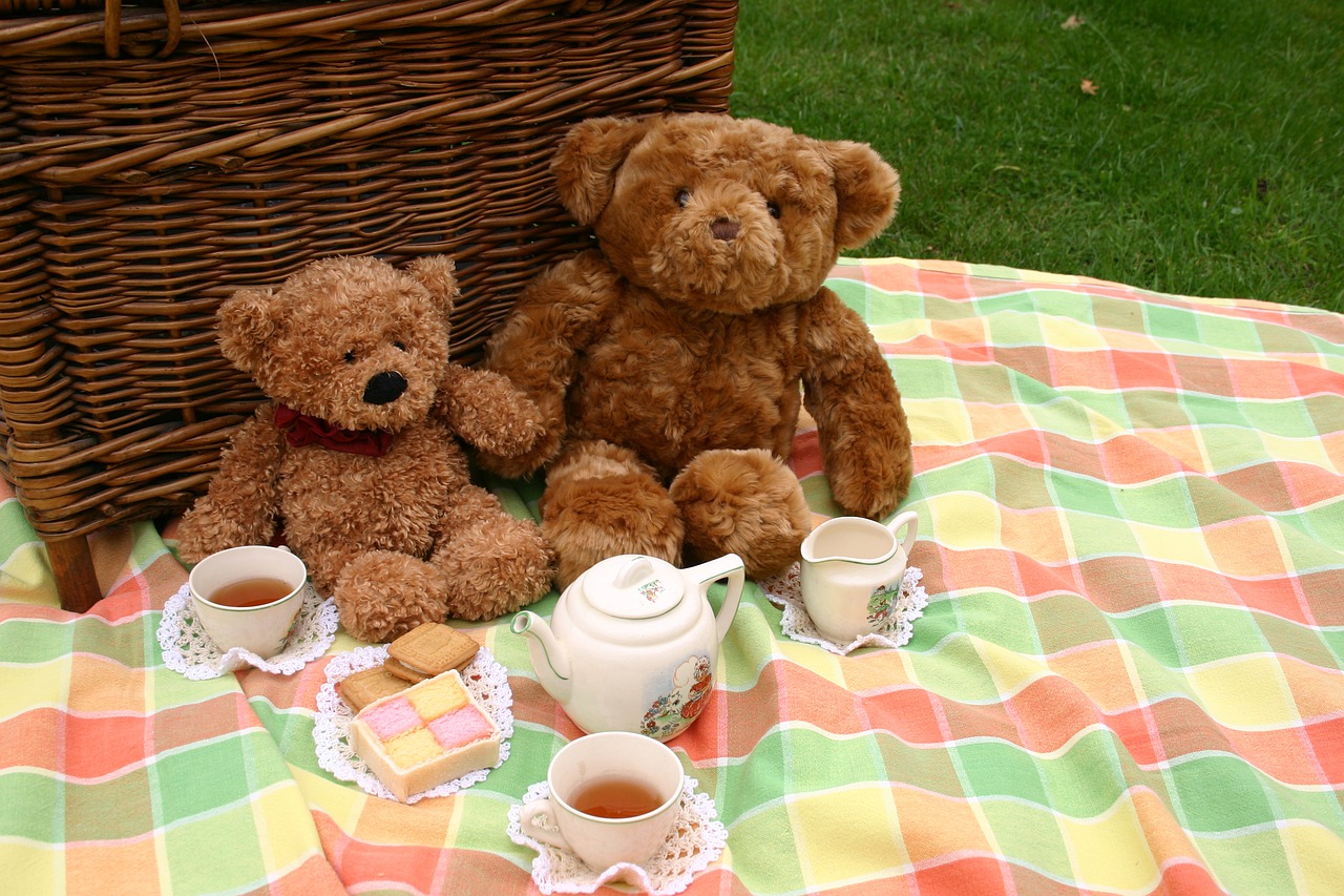 teddy, bear, tea-4957153.jpg